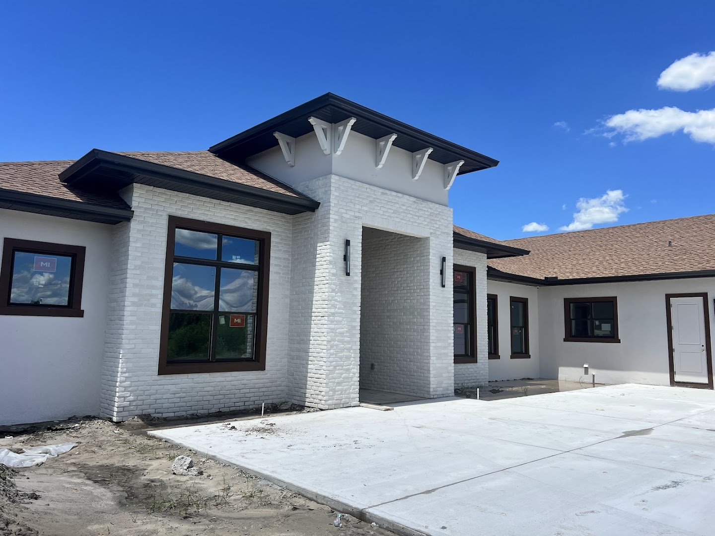 Modern home with new seamless gutters, Central Florida